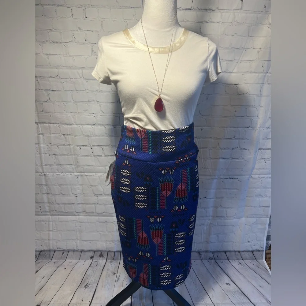 Lularoe Cassie Feather Aztec Tribal Print Pencil Skirt Women’s Size S